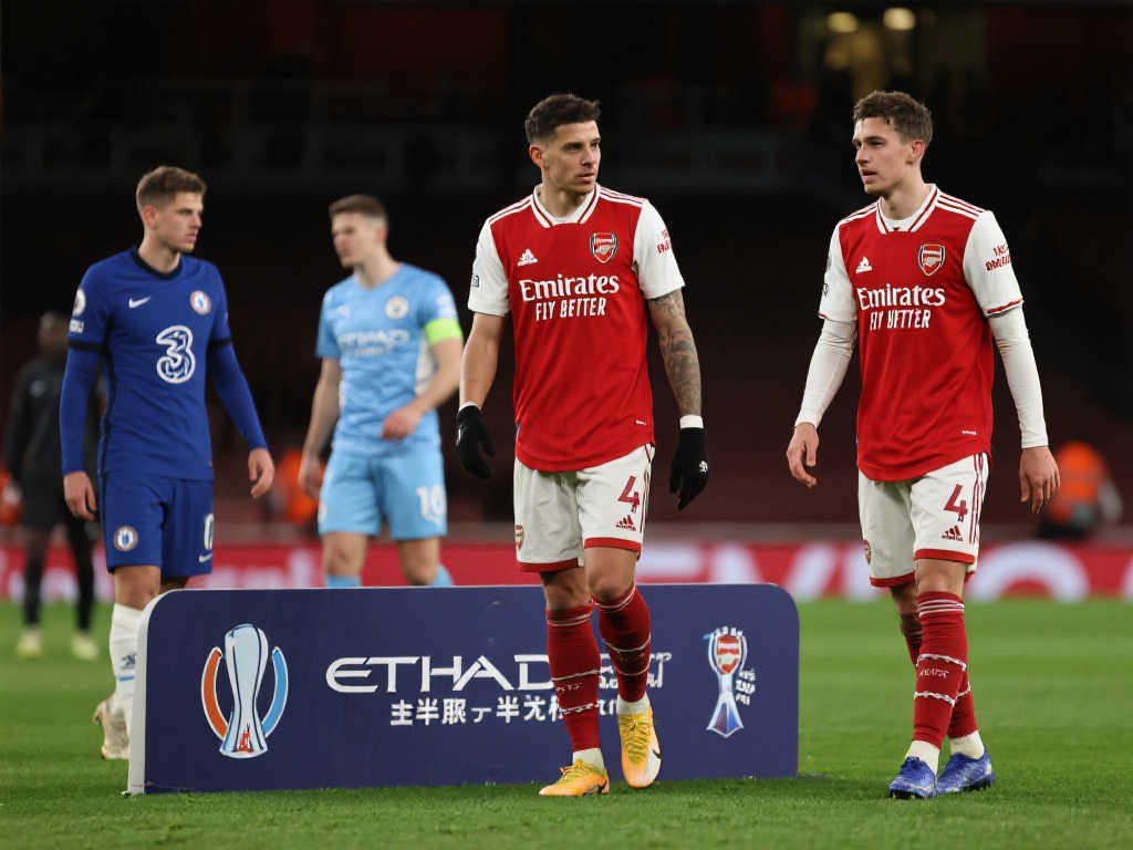 配合边路快 配合边路快